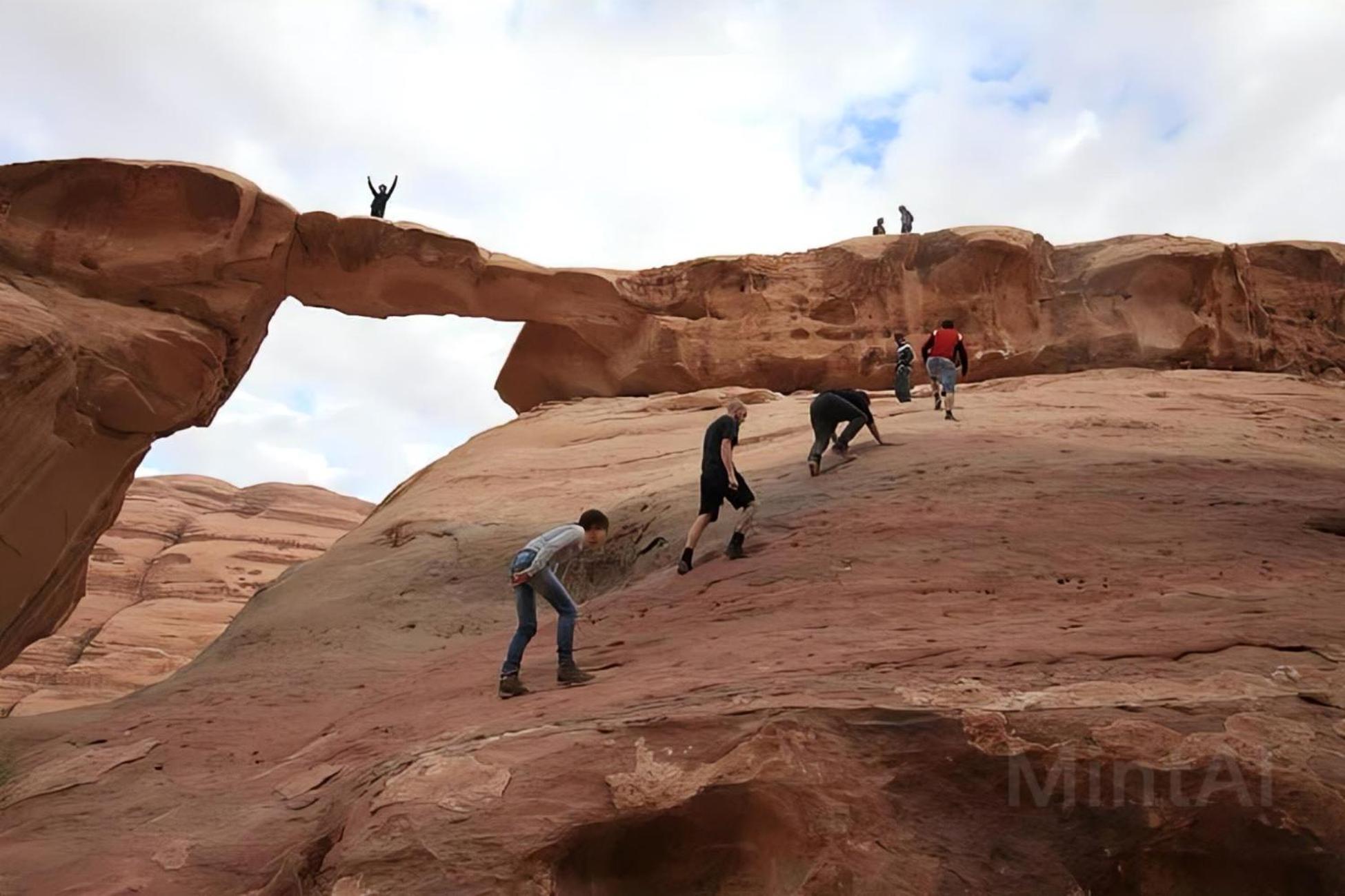 Wadi Rum Starlight Camp Hotel Exterior photo