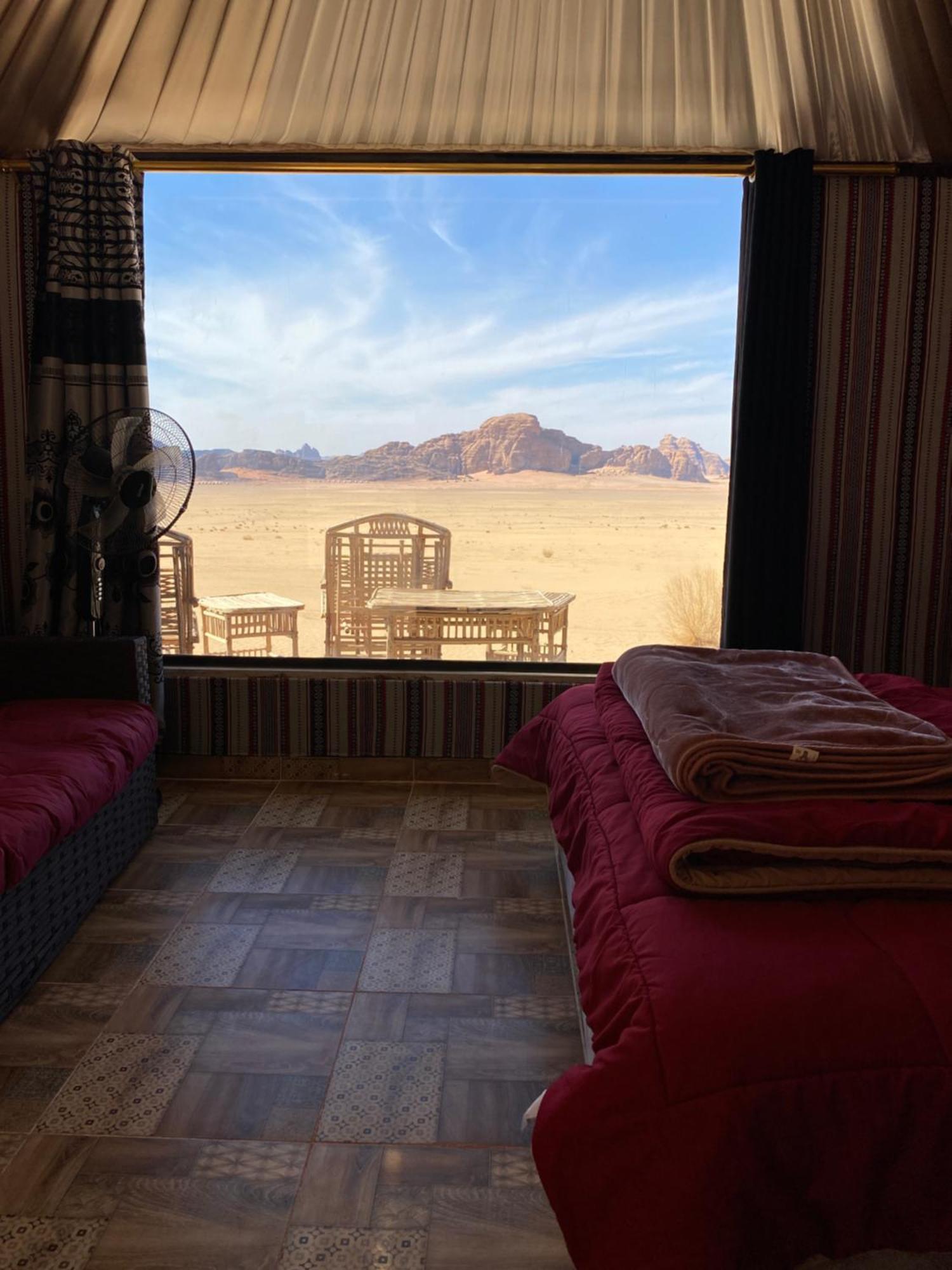 Wadi Rum Starlight Camp Hotel Exterior photo