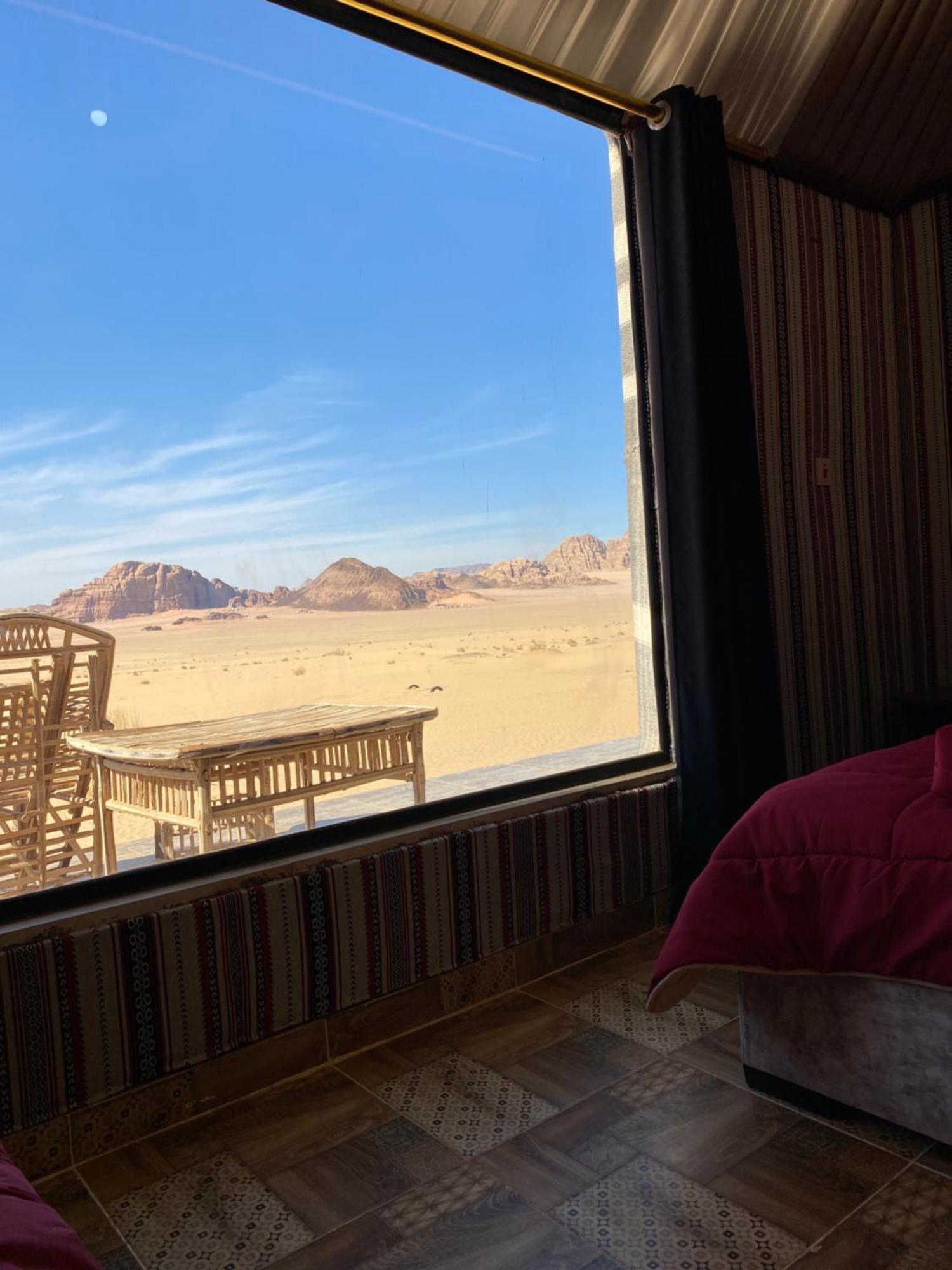 Wadi Rum Starlight Camp Hotel Exterior photo