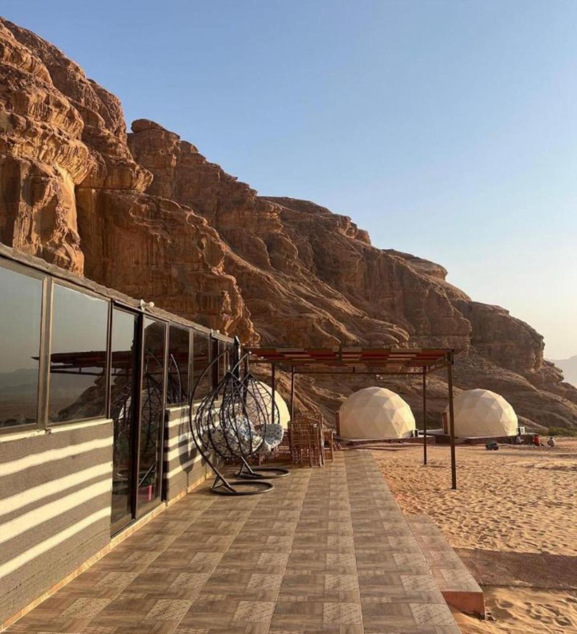 Wadi Rum Starlight Camp Hotel Exterior photo